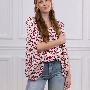 NEW WITH TAGS Tyche Maroon Leopard Caftan Top